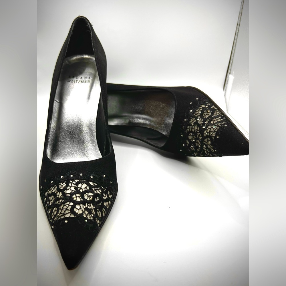 Beautiful Stuart Weitzman Formal Evening Pumps, Black, with Crystals & Lace, 7M
